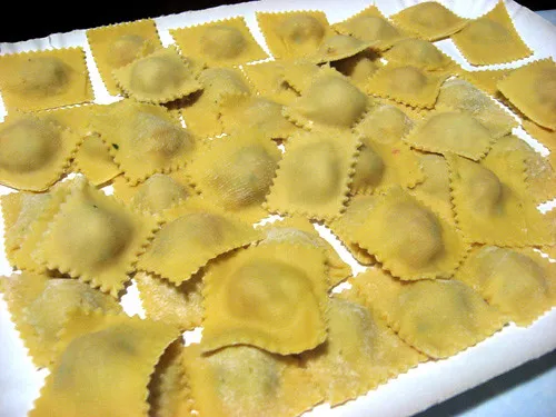 Sagra del Raviolo di Casalfiumanese: sapori e tradizioni dell'Appennino Sagra del Raviolo di Casalfiumanese: sapori e tradizioni dell'Appennino